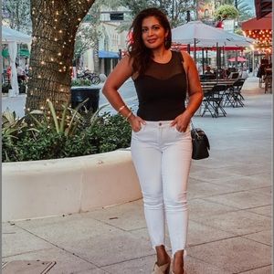 White skinny jeans